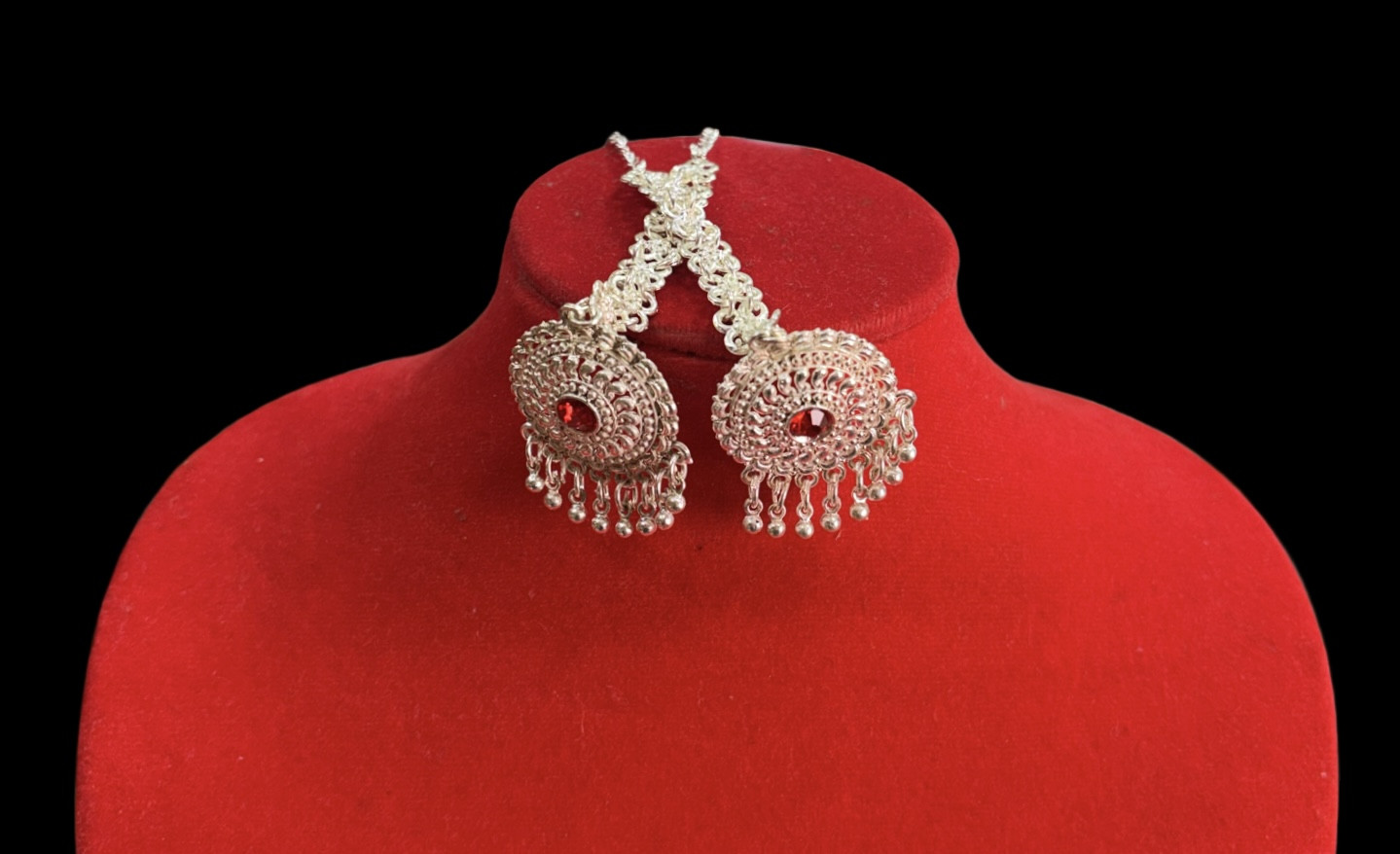 Pure Silver Godawari Earrings with Kan Sikri Ear Chain – Traditional Ethnic Jewelry