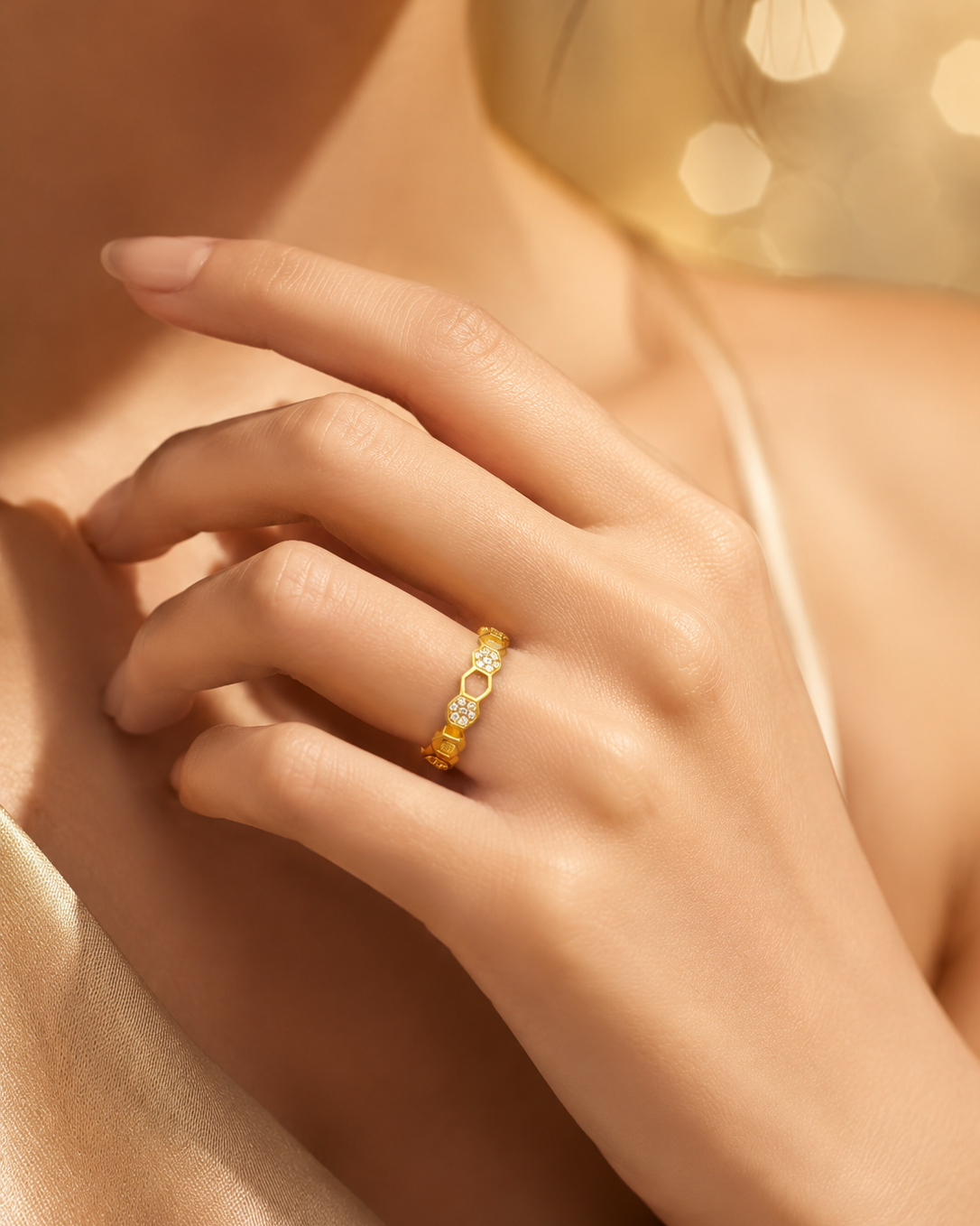 Gold-Plated Honeycomb Crystal Ring for Women